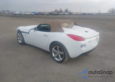 2008 Pontiac Solstice z USA, uszkodzony, nr VIN 1G2MB35B08Y101239